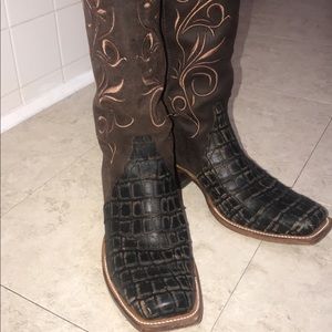 Twisted X ladies boots size 7